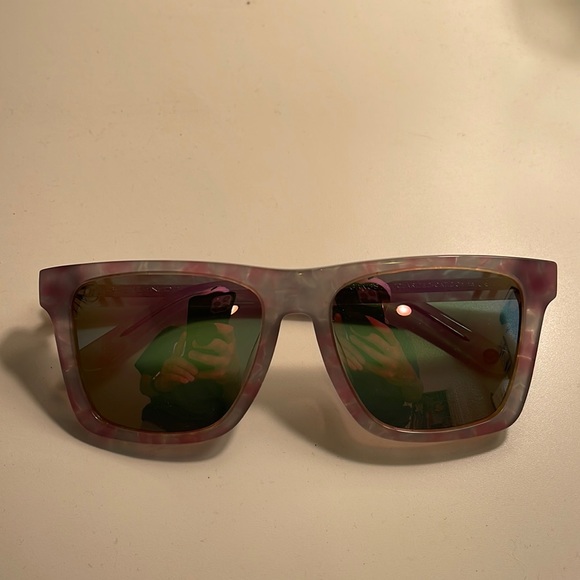 Blenders Accessories Blenders Pretty Gangsta Sunglasses Poshmark
